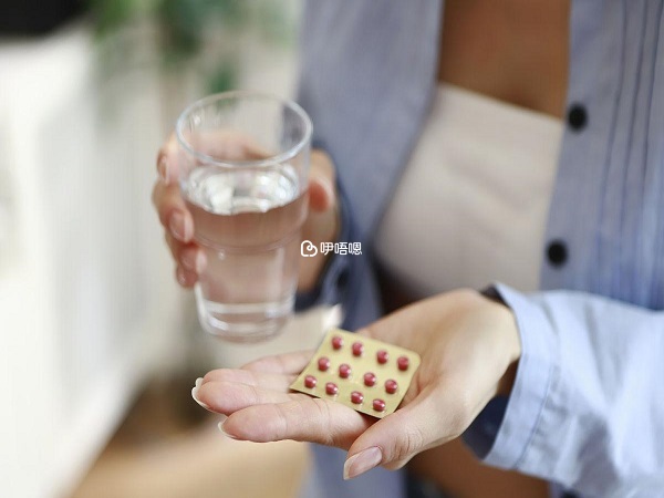 饭后每天服用1粒芬吗通红片效果最好